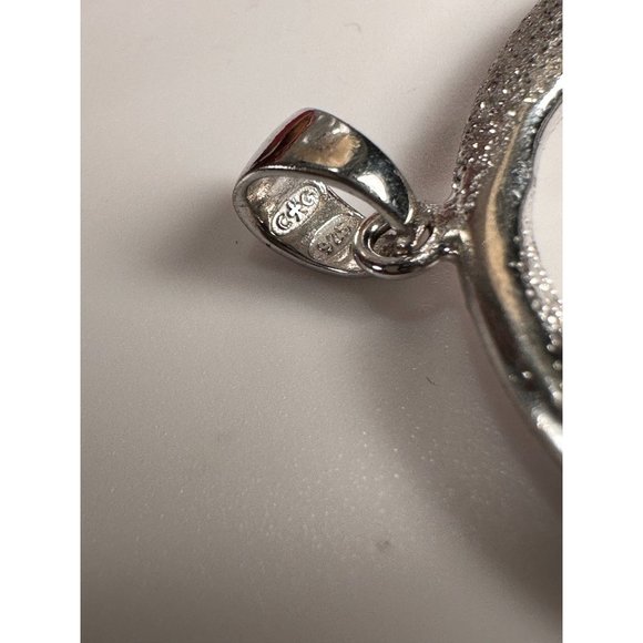 Sterling Donut pendant - Picture 3 of 5